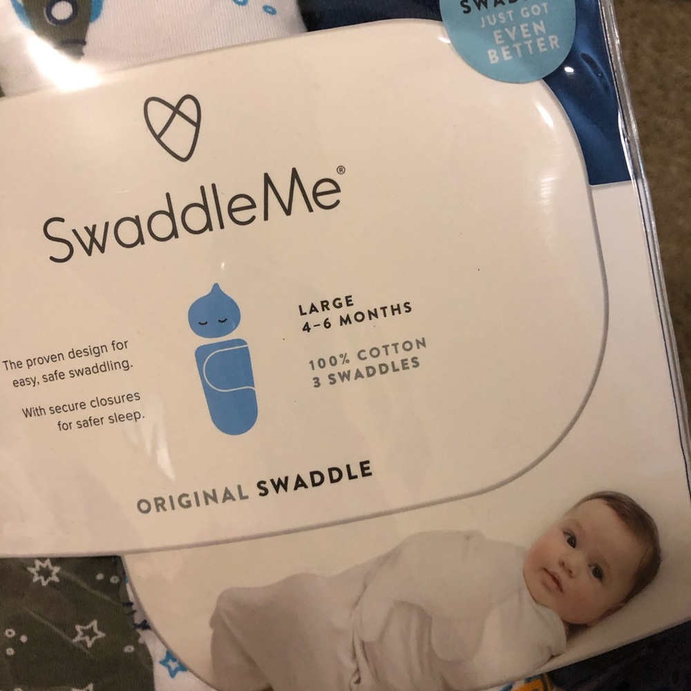 SwaddleMe Velcro swaddles